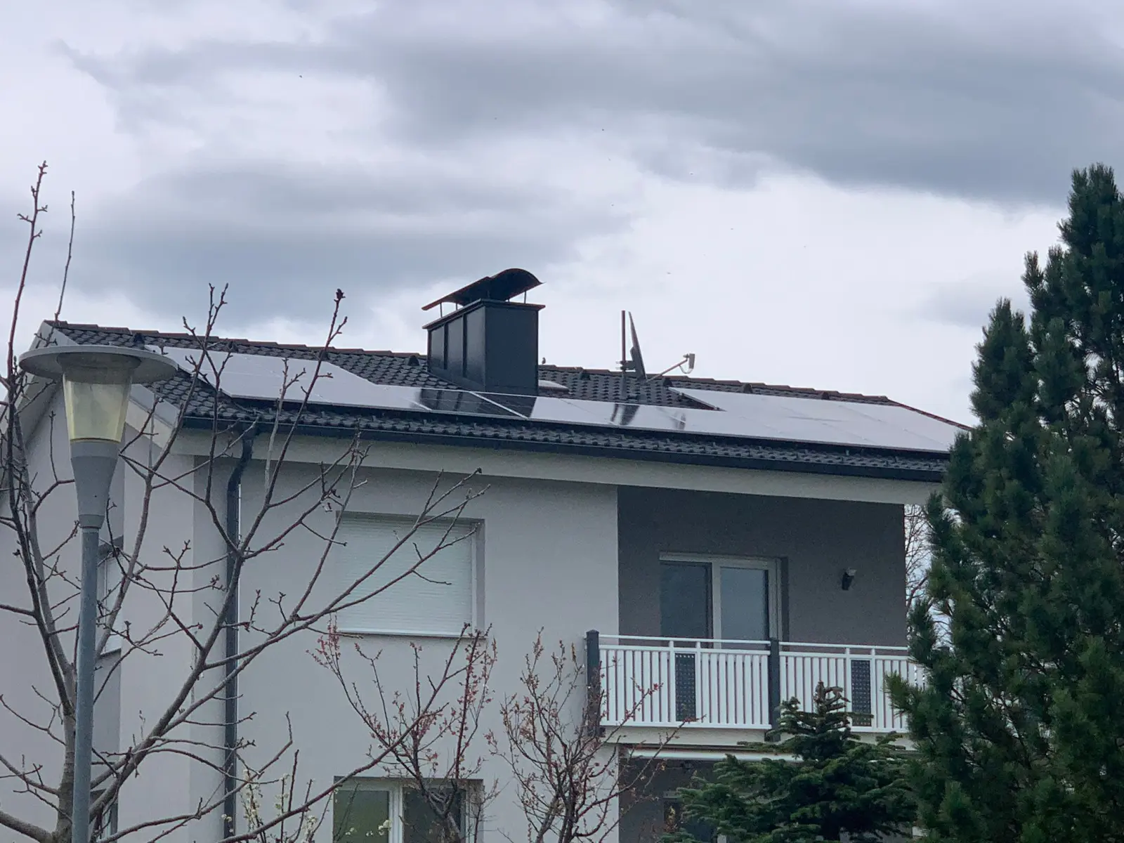 PV-Anlage mit einer Gesamtleistung von 6,48 kWp auf einem Wohnhaus